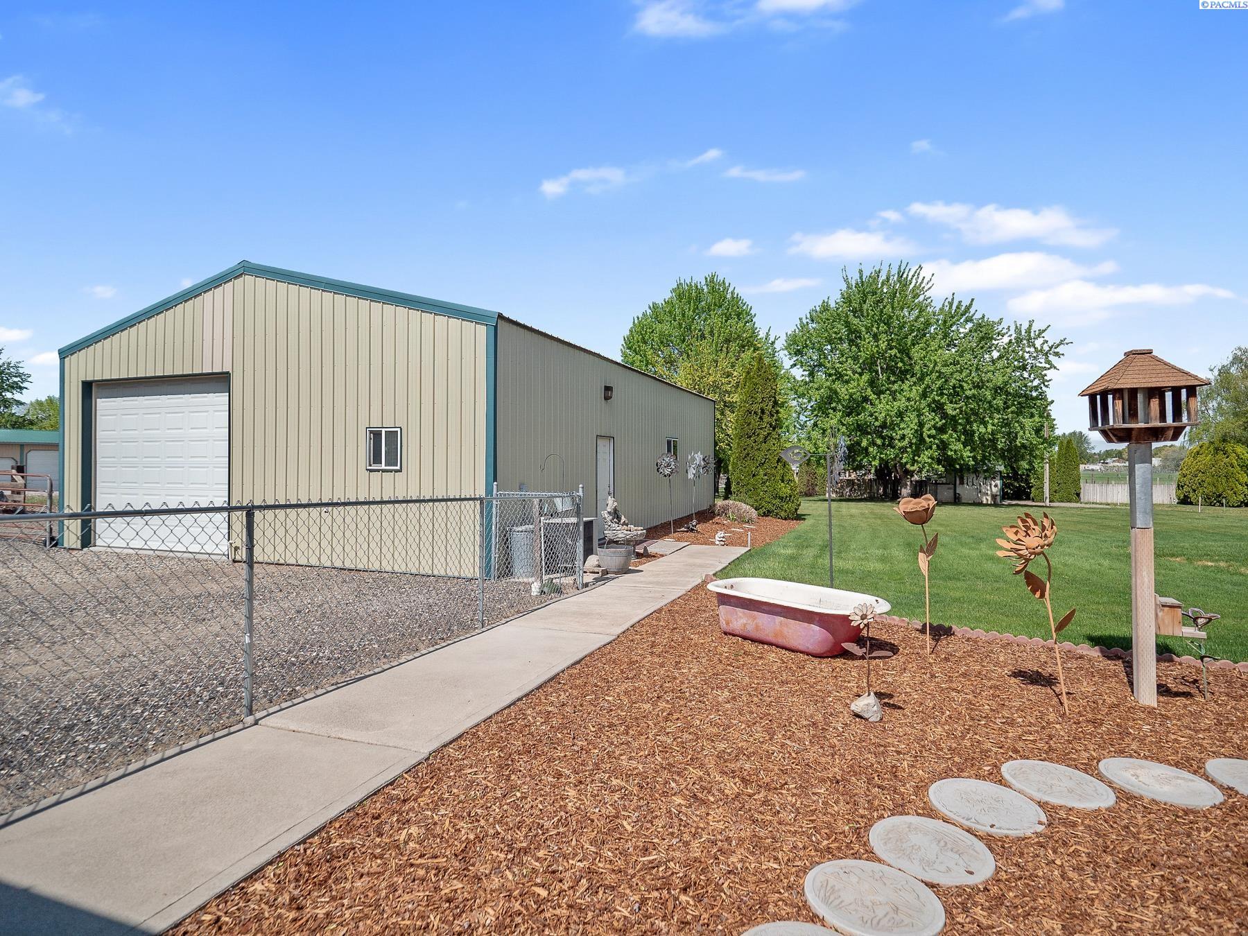 210204 East Cochran Road Kennewick, WA 99337 - Photo 29 of 48 Gallery Image 29