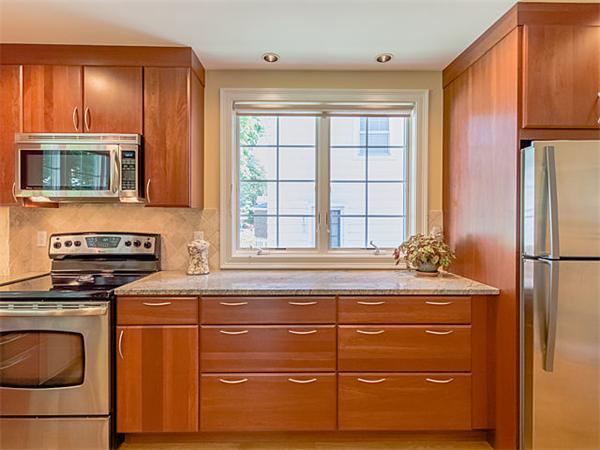 213 Bonad Road Brookline, MA 02467 - Photo 5 of 10