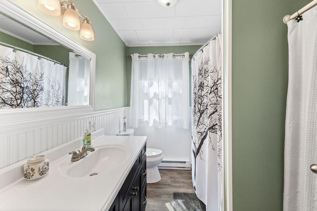 12 Mcdonald Avenue Ellsworth, ME 04605 - Photo 13 of 41 gInuzRNQ