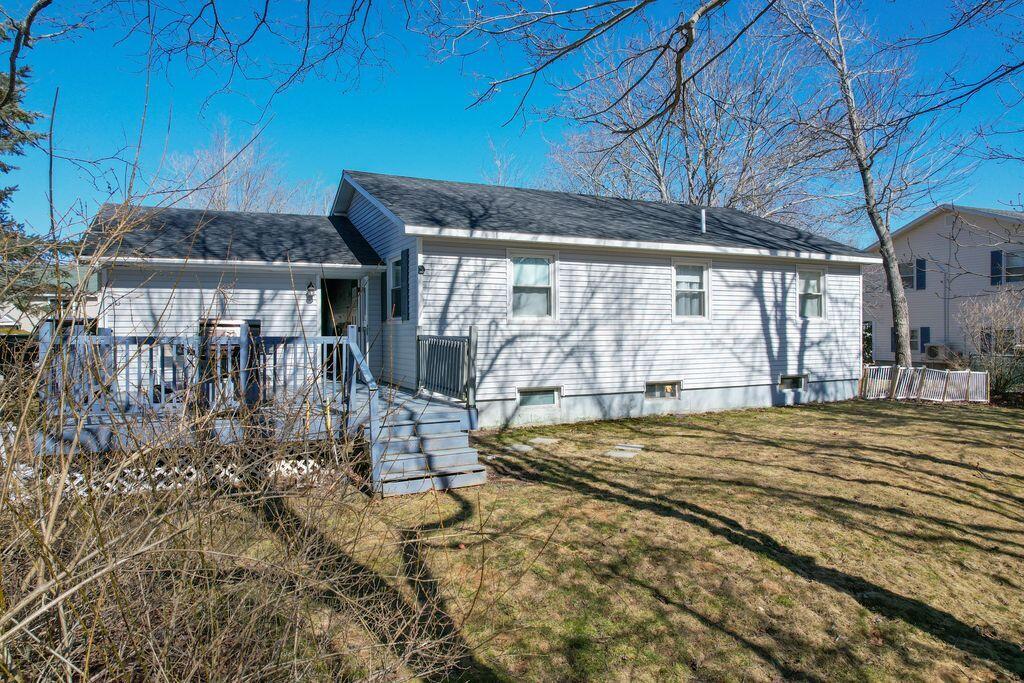 12 Mcdonald Avenue Ellsworth, ME 04605 - Photo 30 of 41 MyJfC6SQ