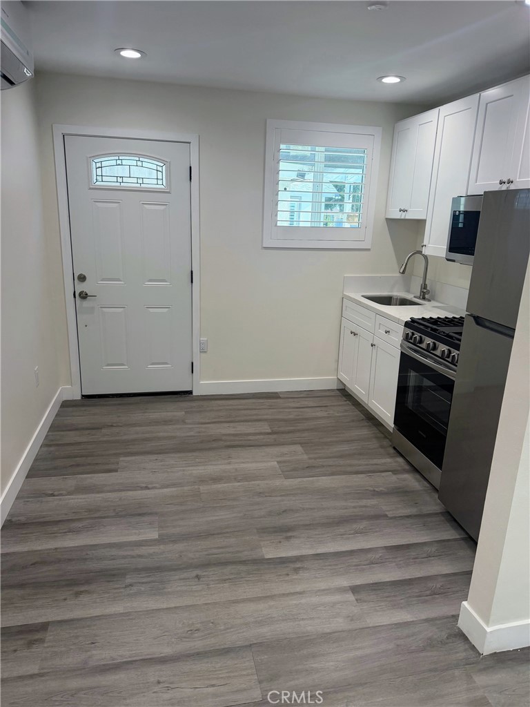 4656 Bell Place, Unit A Bell, CA 90201 - Photo 6 of 8