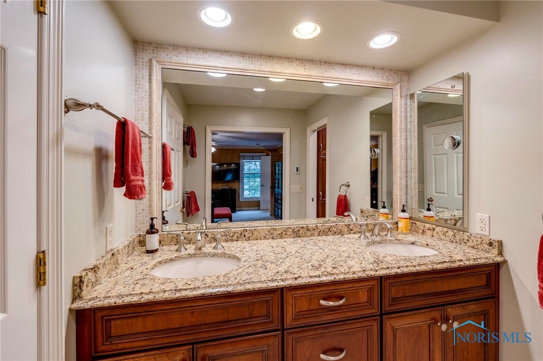 2559 Edgehill Road Toledo, OH 43615 - Photo 30 of 46 Gallery Image 30