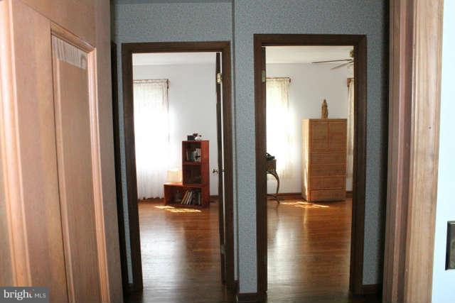 481 Ferry Point Road Annapolis, MD 21403 - Photo 8 of 30 Interior General