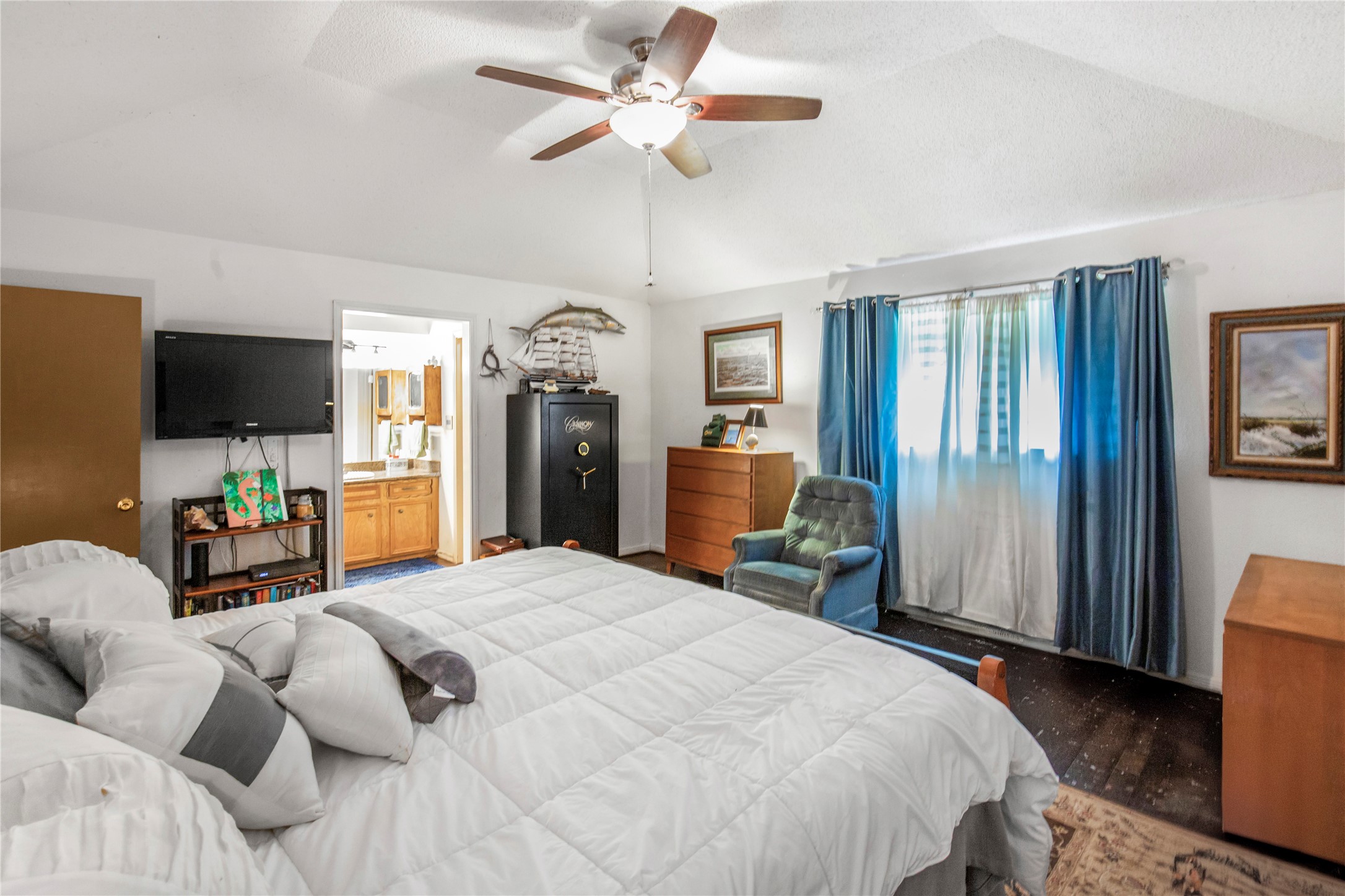 2007 Diane Street Pinehurst, TX 77362 - Photo 14 of 38