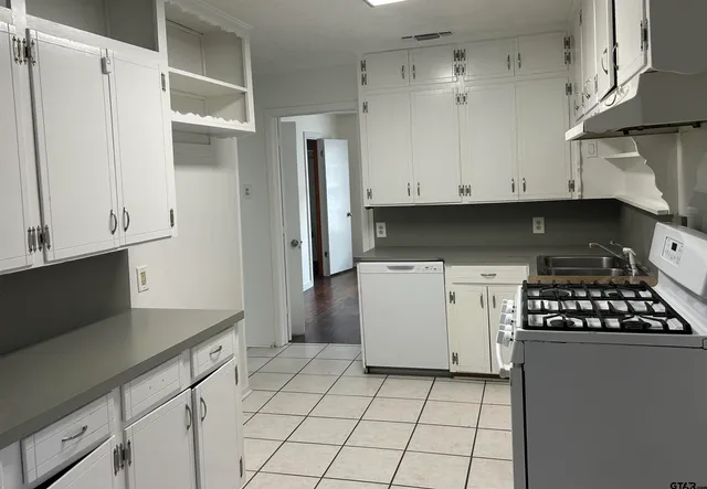 $1,450 | 509 North Line Street, Mineola, TX 75773