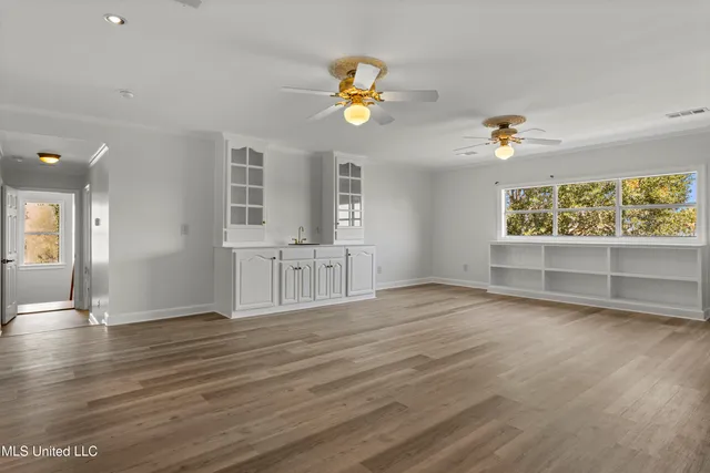 $669,000 | 2004 Claudette Court, Biloxi, MS 39531