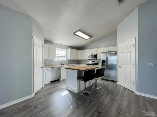 $1,950 | 209 Staysail Street, Pensacola, FL 32507