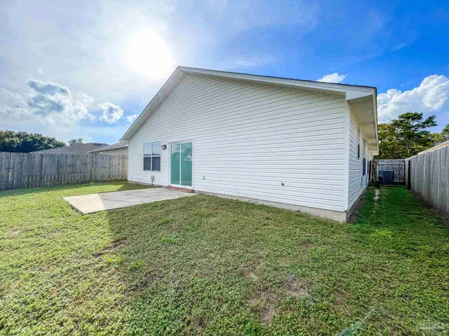 $1,950 | 209 Staysail Street, Pensacola, FL 32507