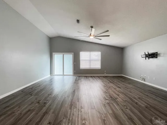 $1,950 | 209 Staysail Street, Pensacola, FL 32507