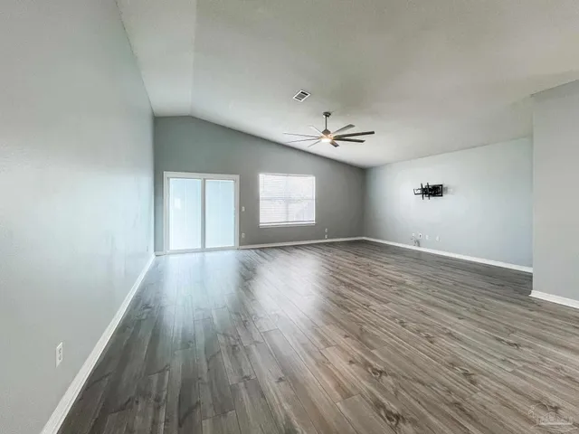 $1,950 | 209 Staysail Street, Pensacola, FL 32507