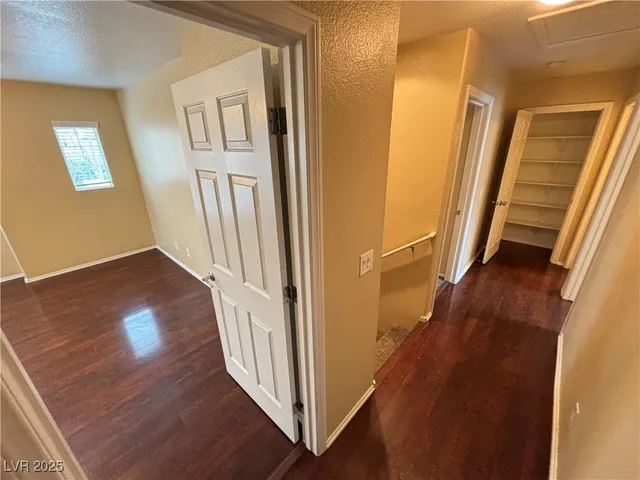 $1,825 | 8949 Careful Canvas Avenue, Las Vegas, NV 89149