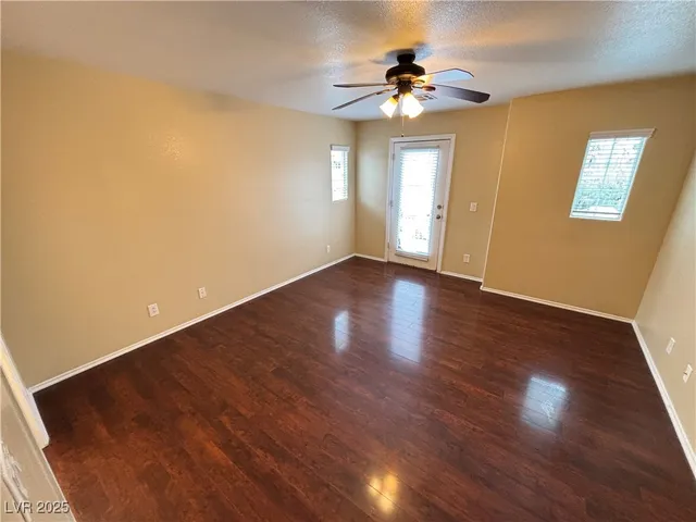 $1,825 | 8949 Careful Canvas Avenue, Las Vegas, NV 89149