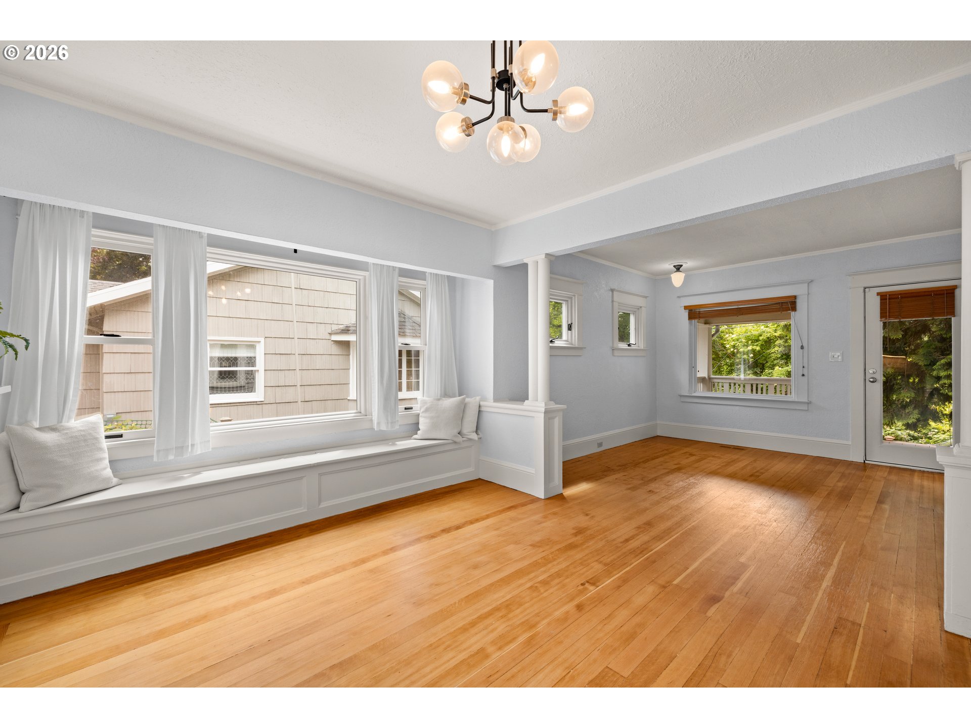 1217 Southwest Spring Garden Street Portland, OR 97219 - Photo 11 of 46 Gallery Image 11