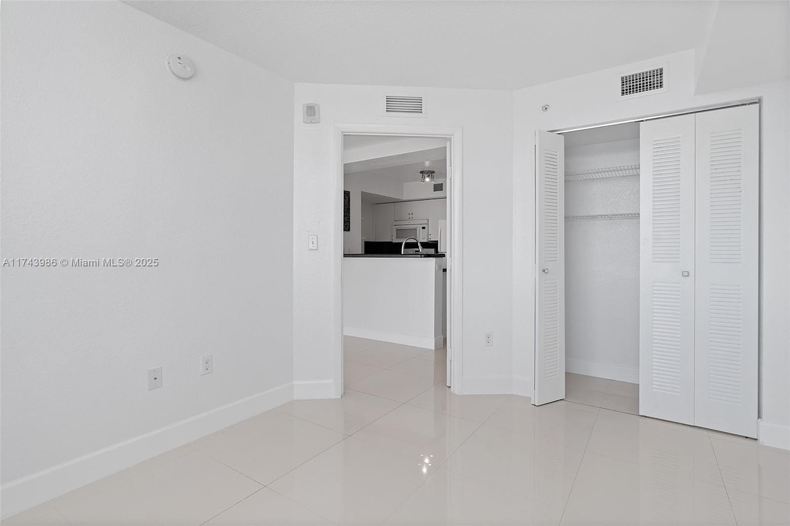219 Northwest 12th Avenue, Unit 809 Miami, FL 33128 - Photo 17 of 32 a view of an empty room
