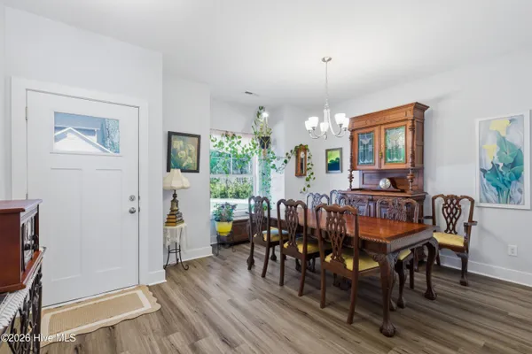 $383,000 | 206 Baker Road, Hubert, NC 28539