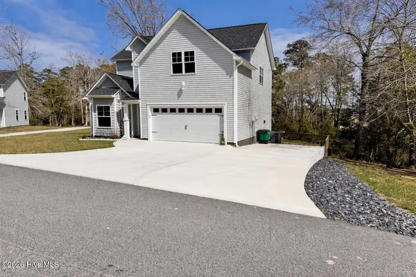 $383,000 | 206 Baker Road, Hubert, NC 28539