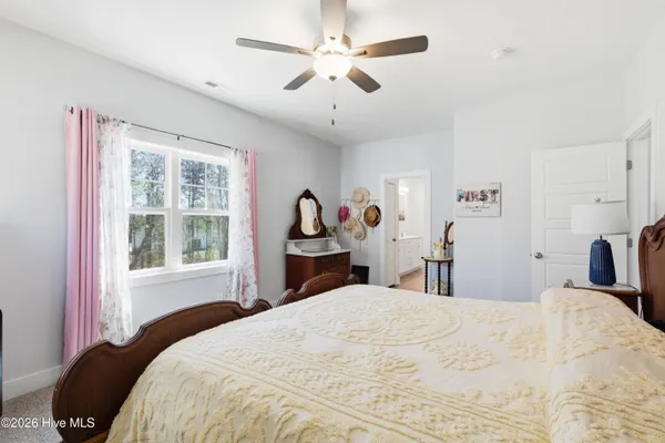 $383,000 | 206 Baker Road, Hubert, NC 28539