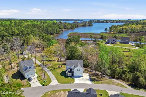 $383,000 | 206 Baker Road, Hubert, NC 28539