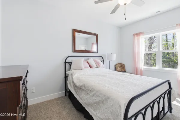 $383,000 | 206 Baker Road, Hubert, NC 28539