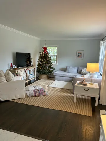 $3,300 | 1759 Lady Ashley Street, Charleston, SC 29412