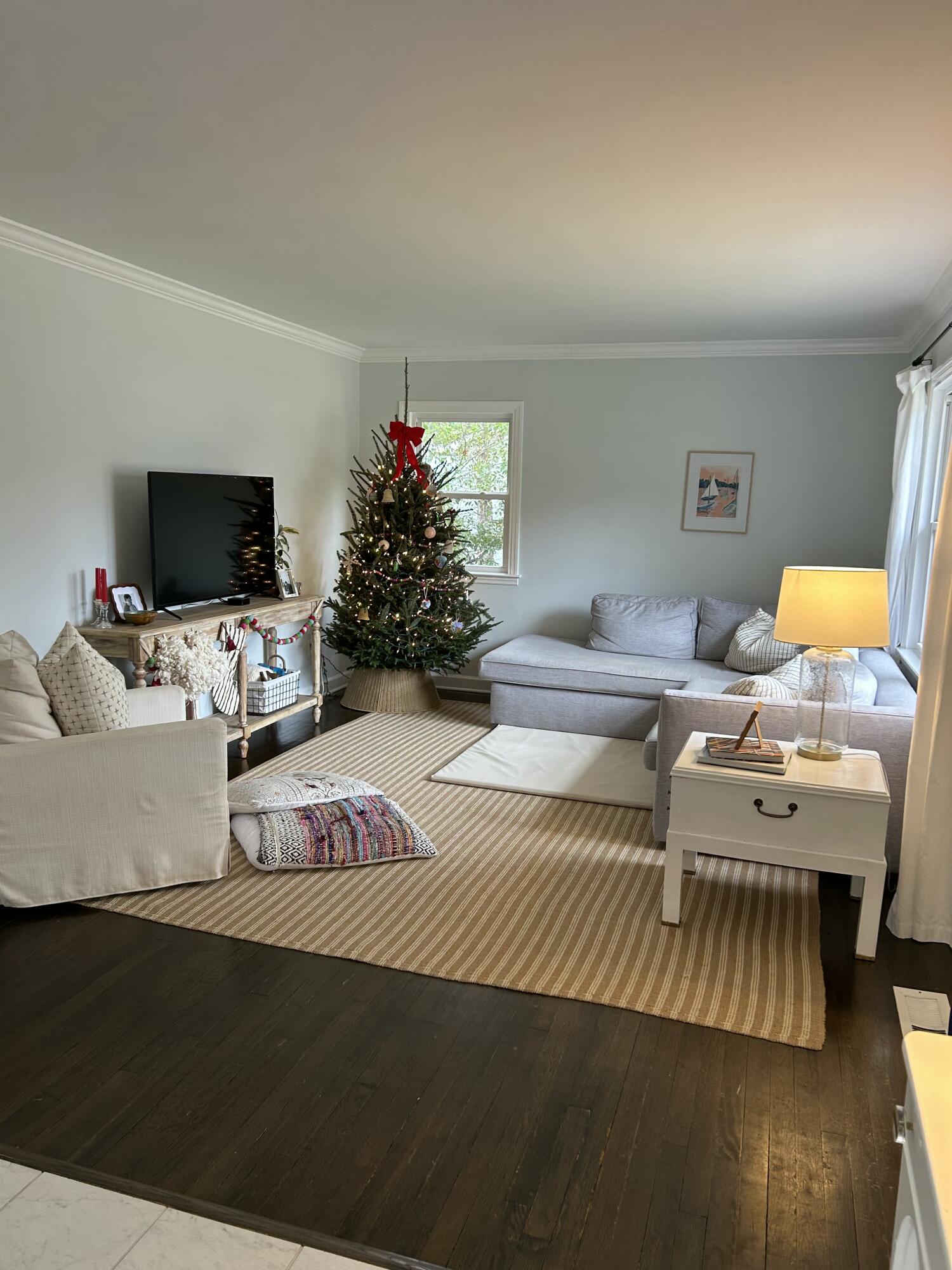 1759 Lady Ashley Street James Island, SC 29412 - Photo 4 of 27 IMG_20260121_094939