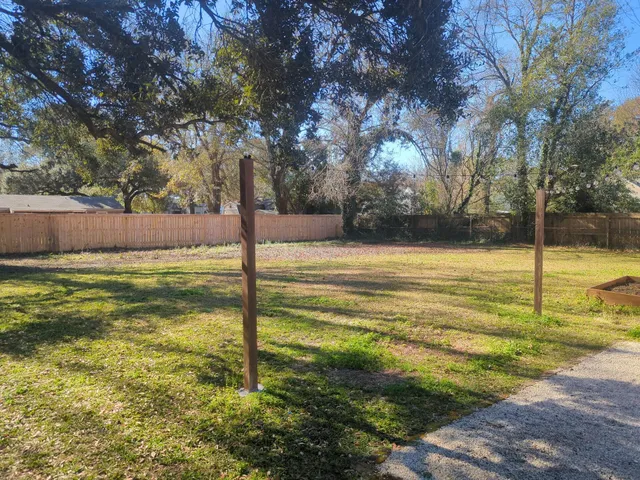 $3,300 | 1759 Lady Ashley Street, Charleston, SC 29412