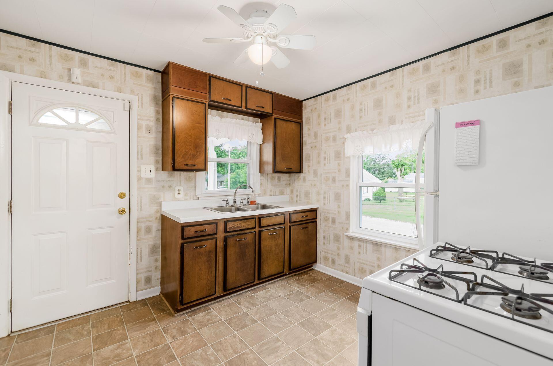 209 Betz Road Columbus, OH 43207 - Photo 13 of 27 Gallery Image 13