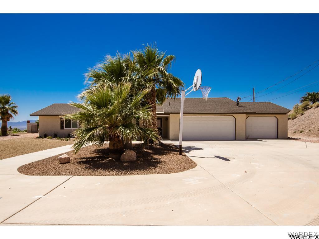 954 Mercer Road Bullhead City, AZ 86429 - Photo 1 of 36 Gallery Image 1