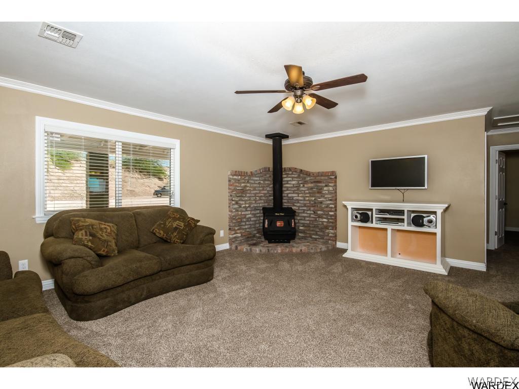954 Mercer Road Bullhead City, AZ 86429 - Photo 11 of 36 Gallery Image 11