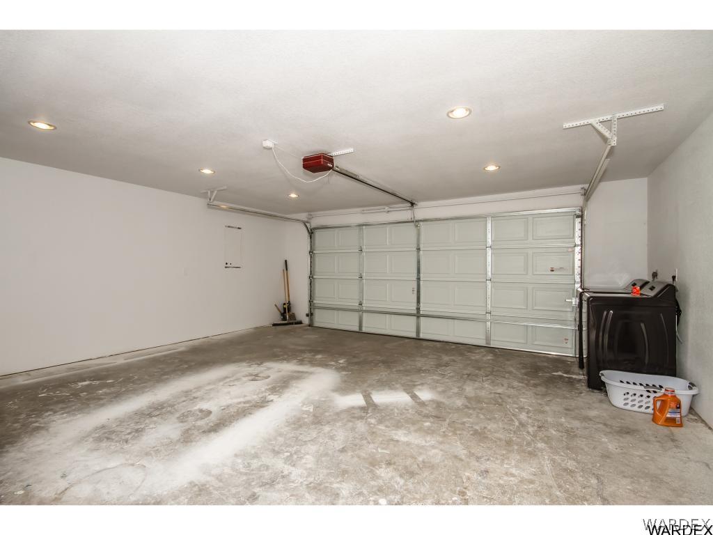 954 Mercer Road Bullhead City, AZ 86429 - Photo 35 of 36 Gallery Image 35