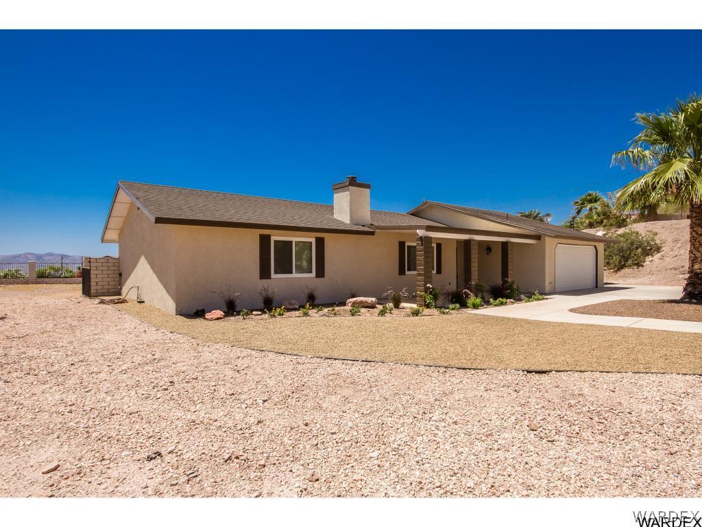954 Mercer Road Bullhead City, AZ 86429 - Photo 4 of 36 Gallery Image 4