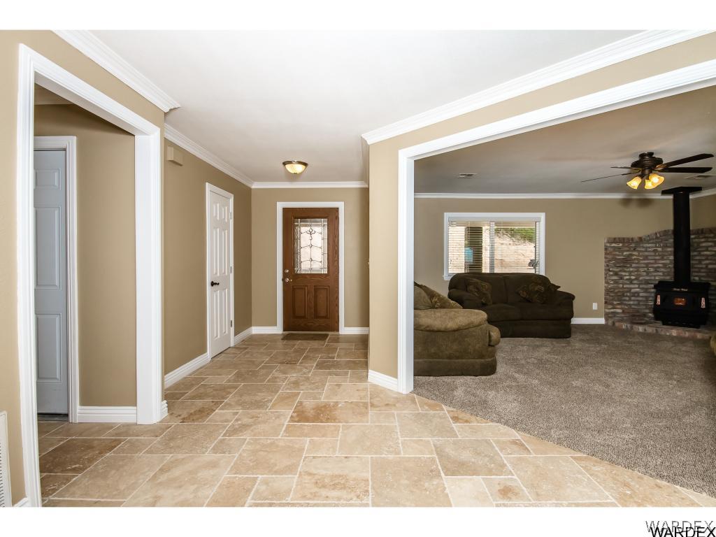 954 Mercer Road Bullhead City, AZ 86429 - Photo 9 of 36 Gallery Image 9