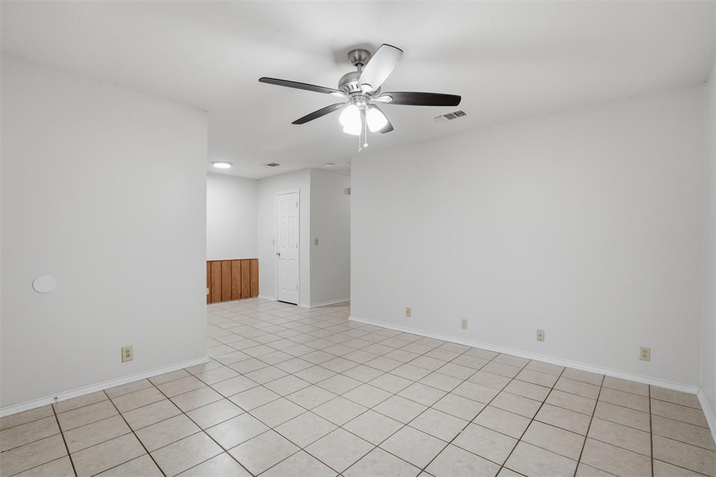 106 Shaw Street, Unit 106 Tom Bean, TX 75491 - Photo 11 of 25