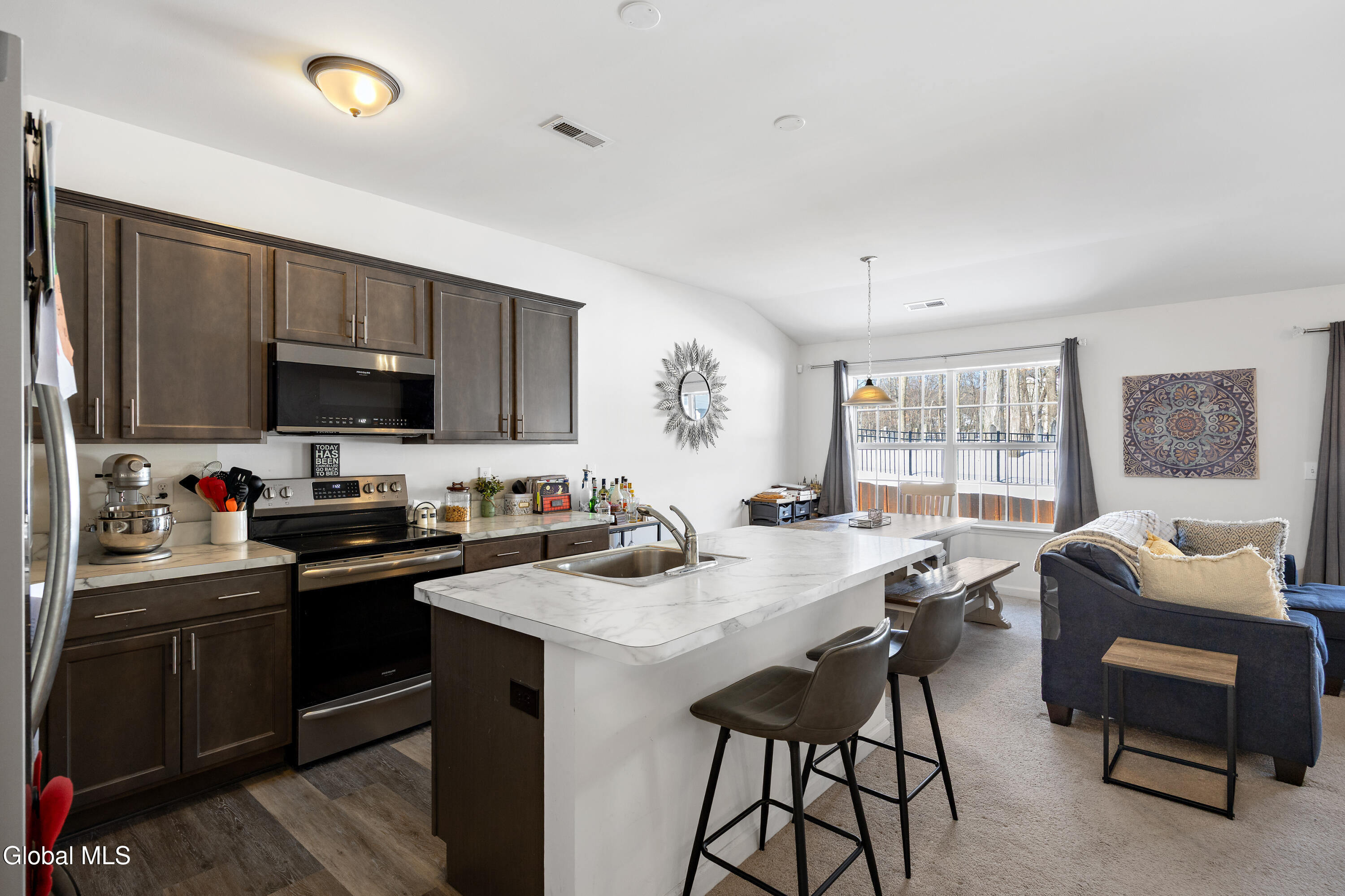 1002 Grayson Place Glenville, NY 12302 - Photo 11 of 29 1 (15)