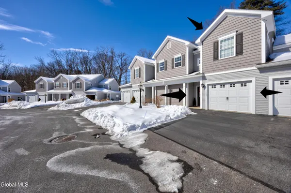 $294,900 | 1002 Grayson Place, Glenville, NY 12302