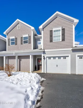 $294,900 | 1002 Grayson Place, Glenville, NY 12302