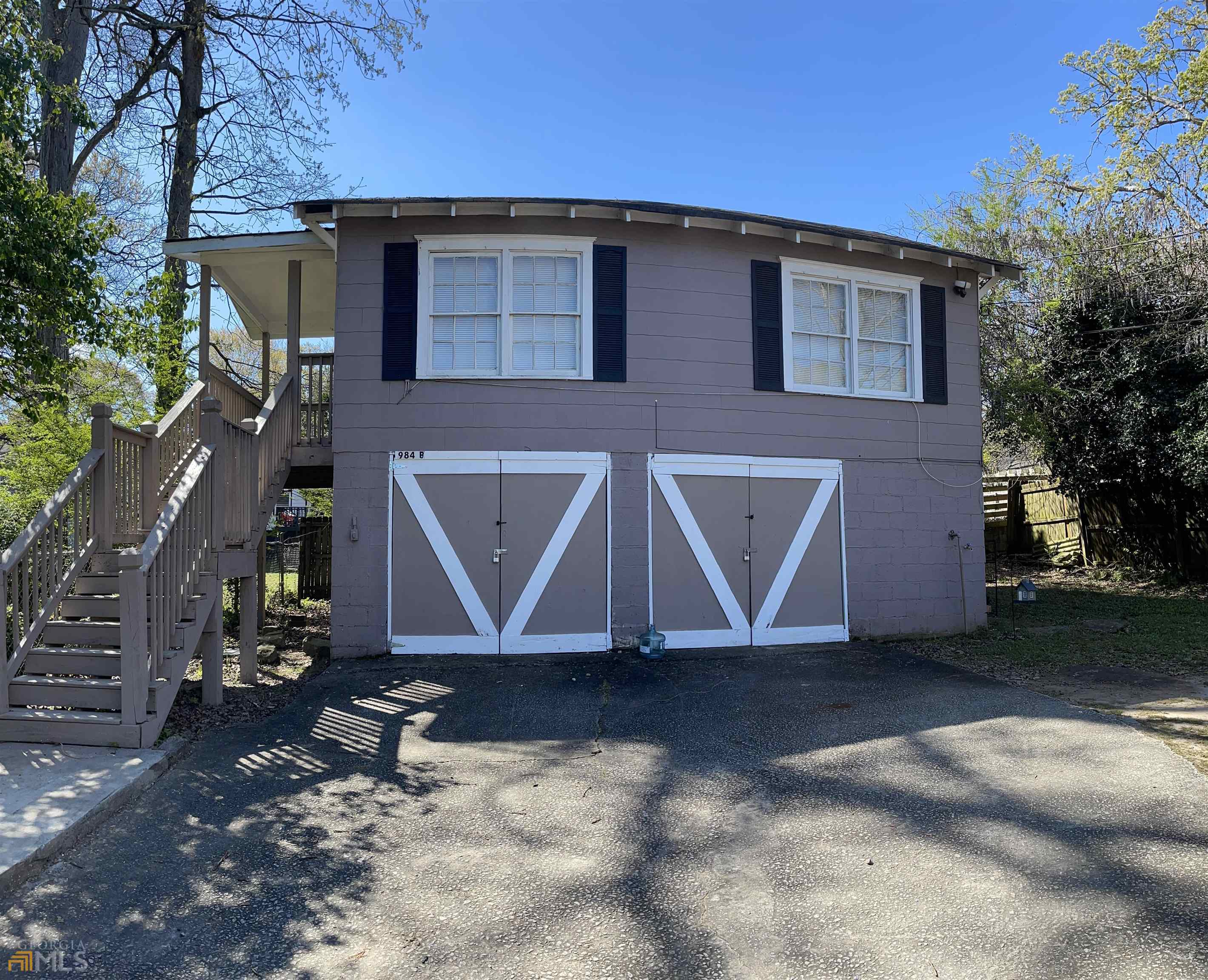 984 Byron Drive Southwest, Unit B Atlanta, GA 30310 - Photo 13 of 13 a view of outdoor space and yard