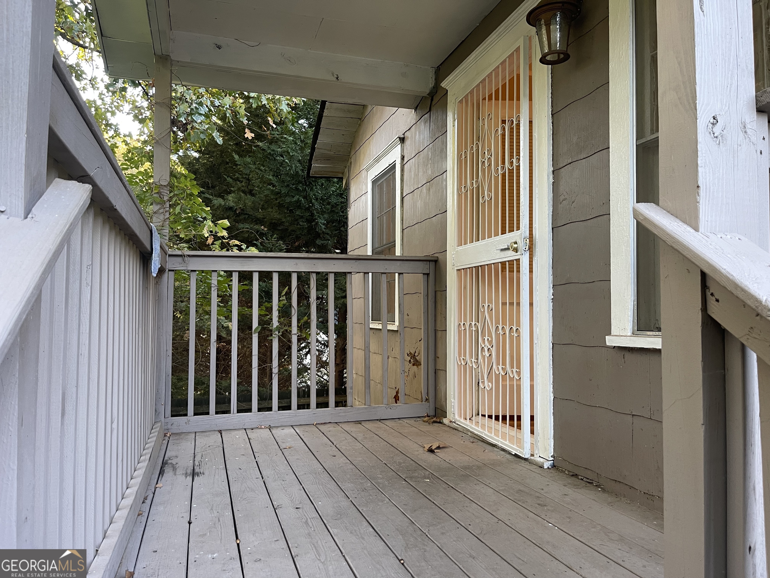 984 Byron Drive Southwest, Unit B Atlanta, GA 30310 - Photo 4 of 13 a view of balcony with wooden floor