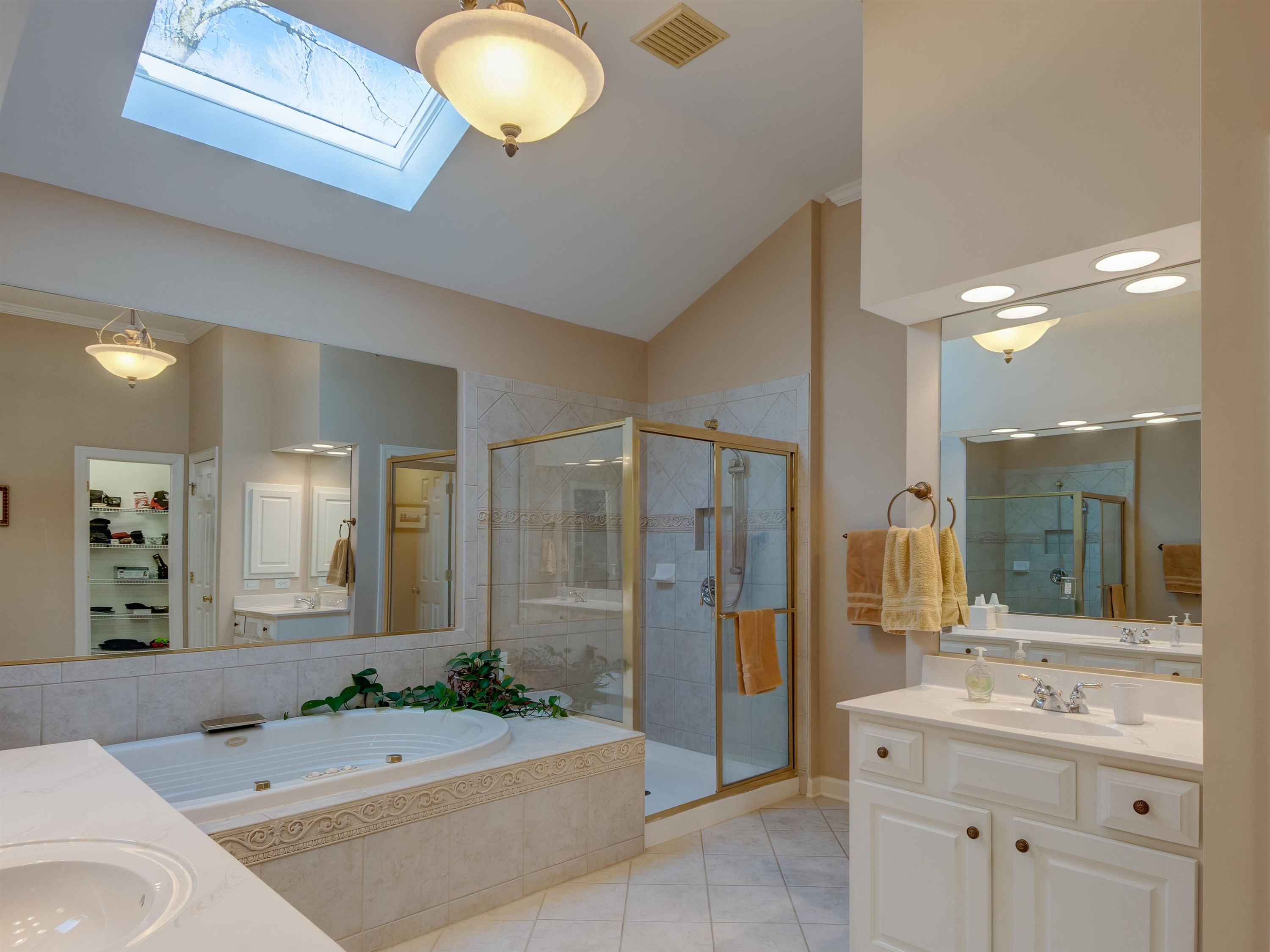 4002 Barton Park Place Raleigh, NC 27613 - Photo 19 of 28 Master Bathroom