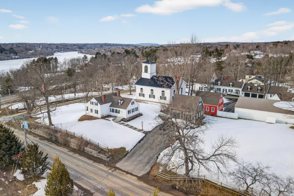 $6,000,000 | 1090 Pittston School Street, Pittston, ME 04345