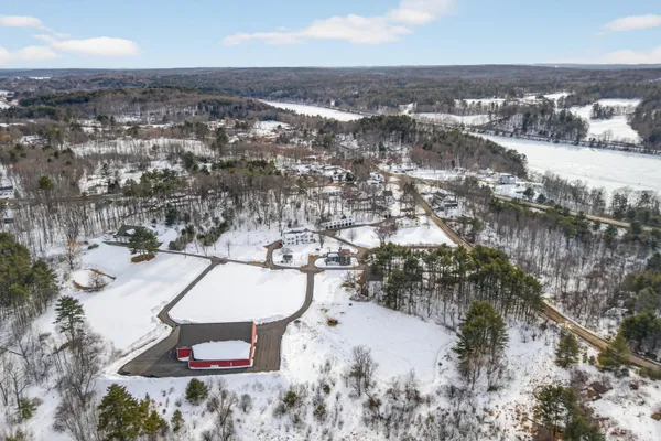 $6,000,000 | 1090 Pittston School Street, Pittston, ME 04345