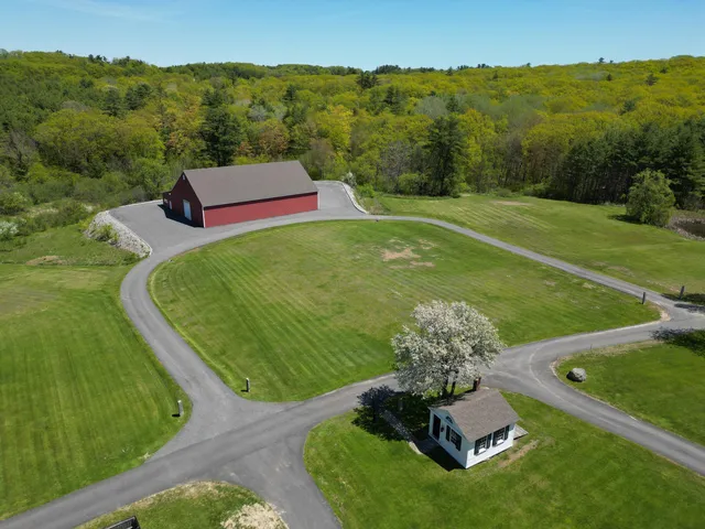 $6,000,000 | 1090 Pittston School Street, Pittston, ME 04345