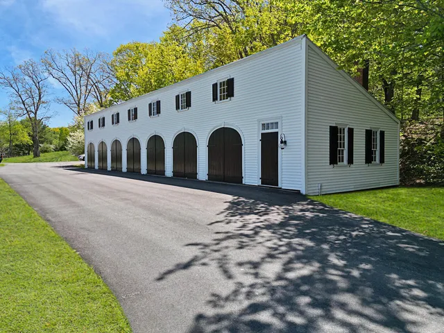 $6,000,000 | 1090 Pittston School Street, Pittston, ME 04345