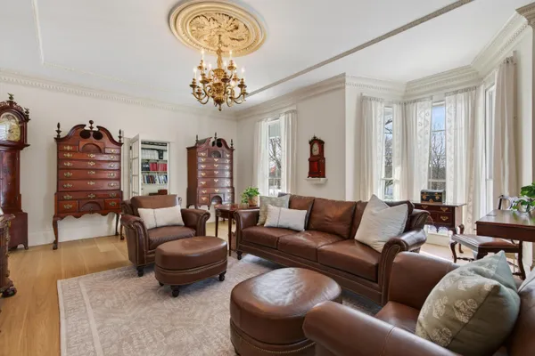 $6,000,000 | 1090 Pittston School Street, Pittston, ME 04345