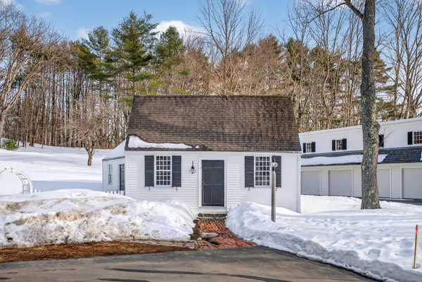 $6,000,000 | 1090 Pittston School Street, Pittston, ME 04345