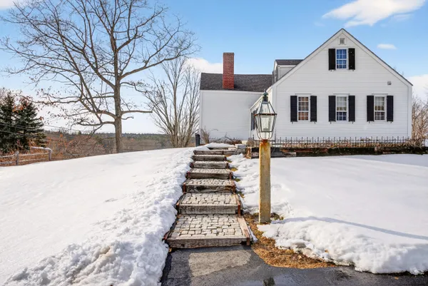 $6,000,000 | 1090 Pittston School Street, Pittston, ME 04345