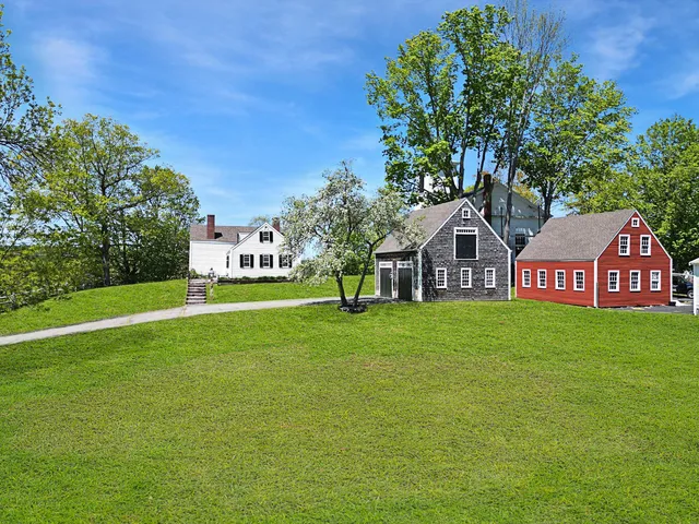 $6,000,000 | 1090 Pittston School Street, Pittston, ME 04345