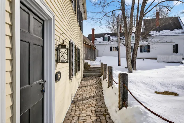 $6,000,000 | 1090 Pittston School Street, Pittston, ME 04345