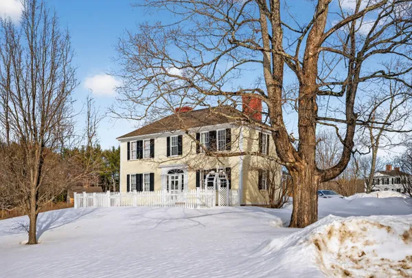 $6,000,000 | 1090 Pittston School Street, Pittston, ME 04345