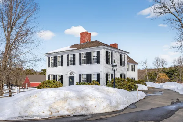 $6,000,000 | 1090 Pittston School Street, Pittston, ME 04345